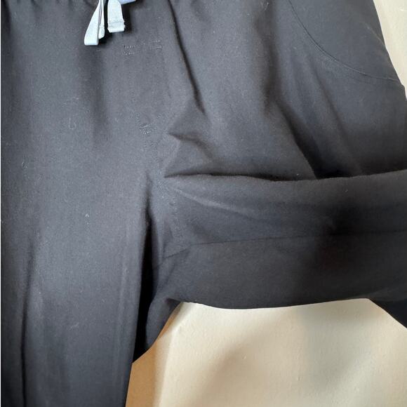 FIGS Women's 2XL XXL Kade Cargo Scrub Pants in Black - Picture 5 of 8